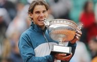 Nadal celebrates his 8th French Open title in 2013